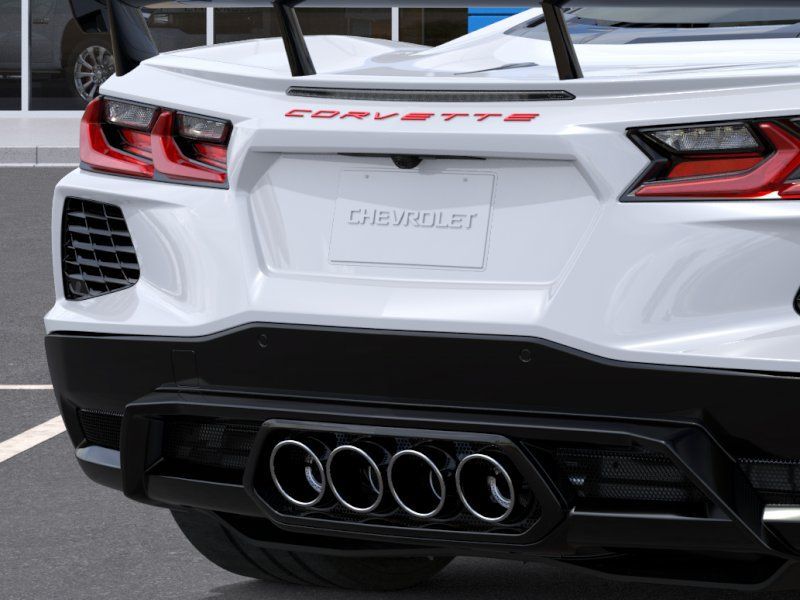New 2027 Chevrolet Corvette Stingray Coupe w/ Z51 Performance Package RWD image 14