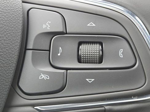 New 2026 Buick Envista Avenir FWD image 11