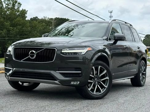 Used 2018 Volvo XC90 T6 Momentum w/ Protection Package Plus AWD/4WD image 2