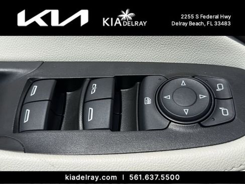 Used 2024 Buick Encore GX Preferred FWD image 14