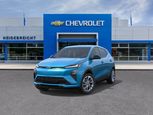 New 2027 Chevrolet Bolt LT w/ Comfort Package FWD image 32