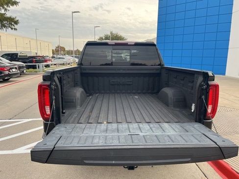 Used 2022 GMC Sierra 1500 SLT image 9