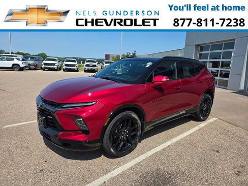 Used 2023 Chevrolet Blazer RS w/ Driver Confidence II Package AWD/4WD image 3