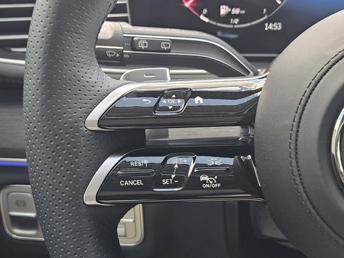 New 2026 Mercedes-Benz GLS 450 4MATIC image 28