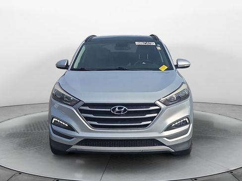 Used 2018 Hyundai Tucson Value w/ Cargo Package FWD image 8