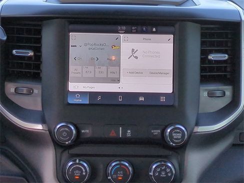 Used 2024 RAM 3500 Big Horn w/ Towing Technology Group image 20