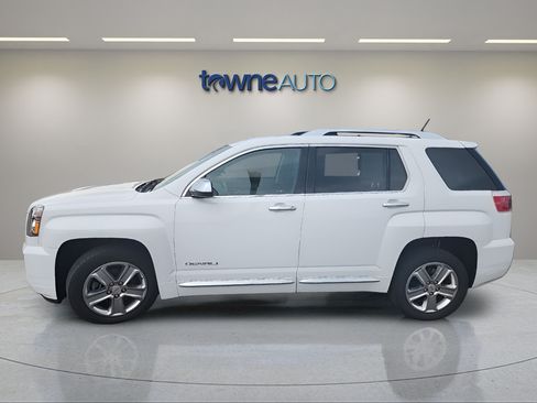 Used 2016 GMC Terrain Denali FWD image 2