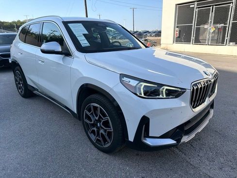 Certified 2023 BMW X1 xDrive28i w/ Convenience Package AWD/4WD image 4