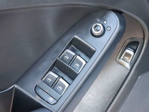 Used 2016 Audi A4 2.0T Premium w/ Audi MMI Navigation Plus image 16