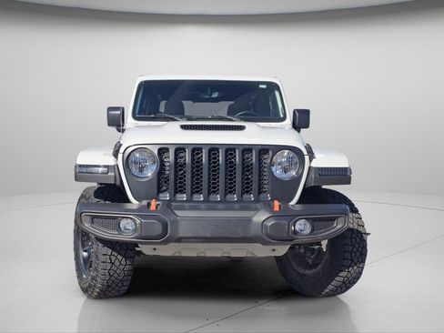 Used 2023 Jeep Gladiator Mojave w/ Cold Weather Group AWD/4WD image 3