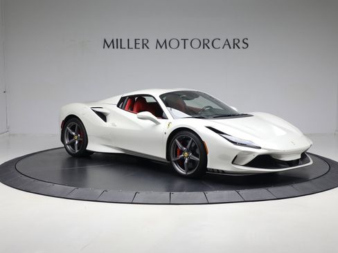 Certified 2023 Ferrari F8 Tributo image 29