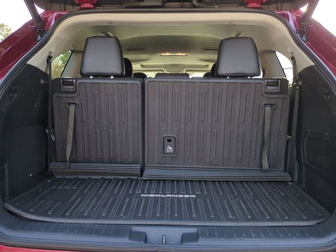 Used 2022 Toyota Highlander Limited image 32