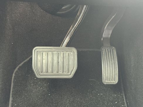 Used 2024 Tesla Model 3 Standard Range RWD image 36