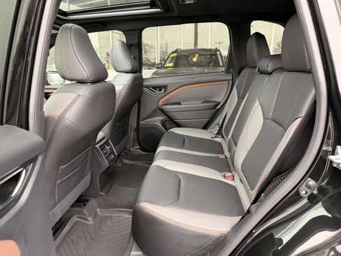 Used 2025 Subaru Forester Sport image 31