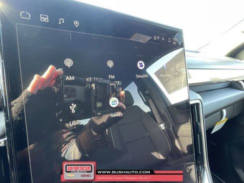 New 2026 GMC Yukon XL Elevation image 13