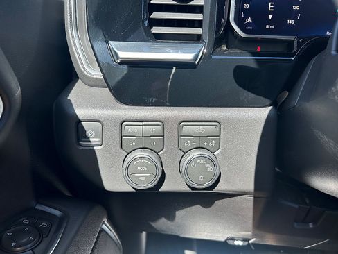 New 2026 Chevrolet Silverado 1500 LT AWD/4WD image 26