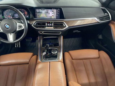 Used 2022 BMW X5 sDrive40i w/ M Sport Package image 16