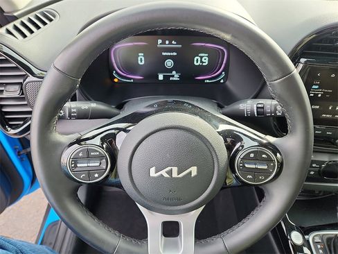 Certified 2023 Kia Soul EX image 20