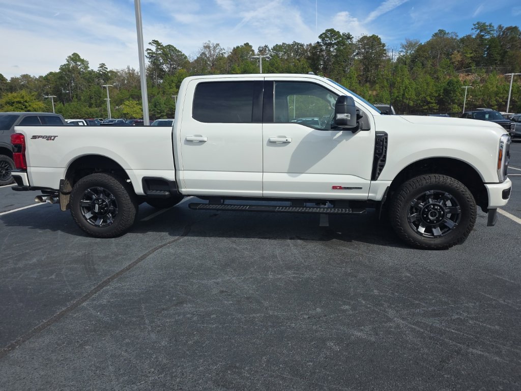 Used 2024 Ford F350 Lariat w/ Lariat Ultimate Package AWD/4WD image 5
