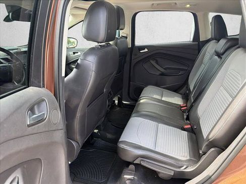 Used 2017 Ford Escape Titanium FWD image 19
