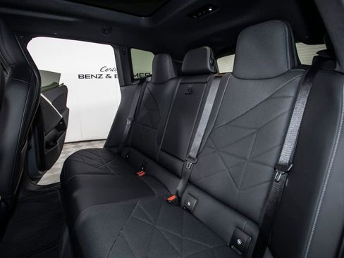 Used 2023 BMW iX xDrive50 w/ Sport Package image 39