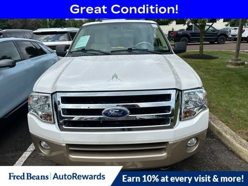 Used 2013 Ford Expedition XLT AWD/4WD image 2