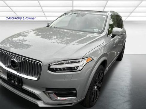 Used 2025 Volvo XC90 T8 Plus w/ Protection Package Premier AWD/4WD image 2