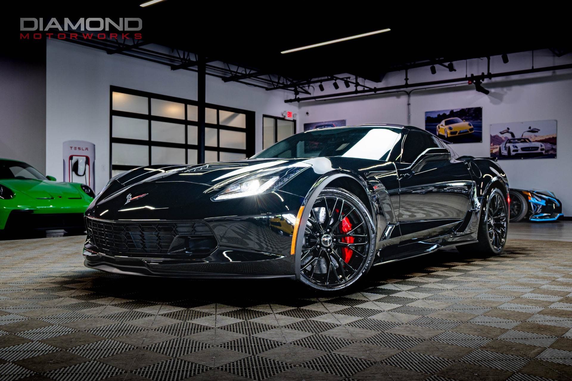 Used 2015 Chevrolet Corvette Z06 w/ 3LZ Preferred Equipment Group RWD image 28