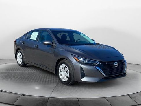 Used 2025 Nissan Sentra S w/ Lighting Package image 7