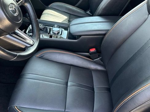 Certified 2026 MAZDA CX-50 AWD 2.5 S w/ Premium Package image 18