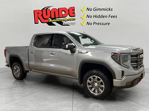 Used 2024 GMC Sierra 1500 AT4 w/ AT4 Premium Package AWD/4WD image 8