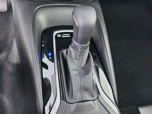 New 2026 Toyota Corolla SE w/ SE Premium Package FWD image 21