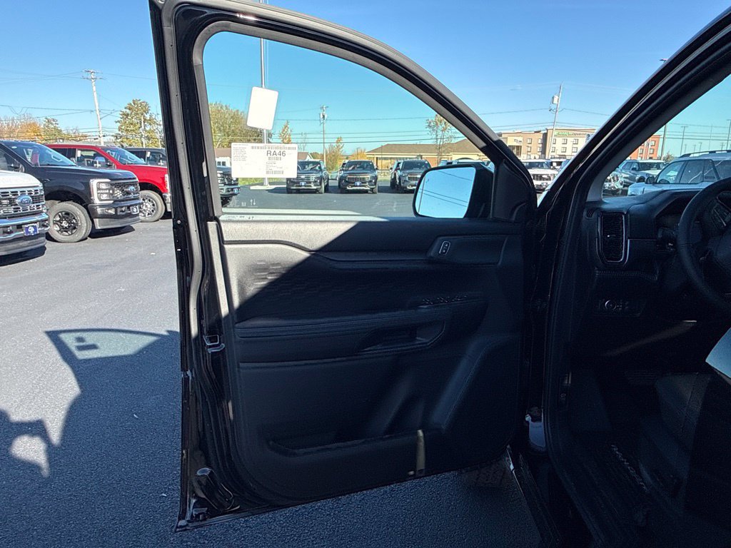 New 2026 Ford Ranger XLT w/ Equipment Group 301A High AWD/4WD image 23