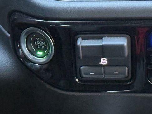 Certified 2024 Chevrolet Silverado 1500 LTZ w/ Technology Package image 26