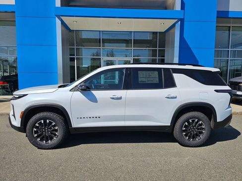 New 2026 Chevrolet Traverse Z71 AWD/4WD image 2