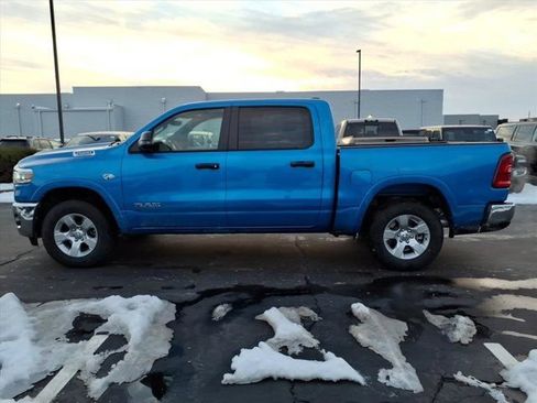 New 2026 RAM 1500 Big Horn AWD/4WD image 3