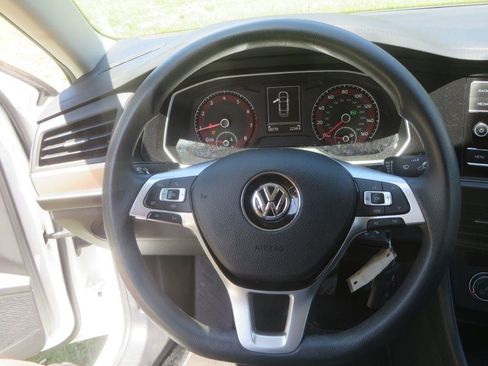 Used 2020 Volkswagen Jetta S w/ Driver Assistance Package FWD image 12