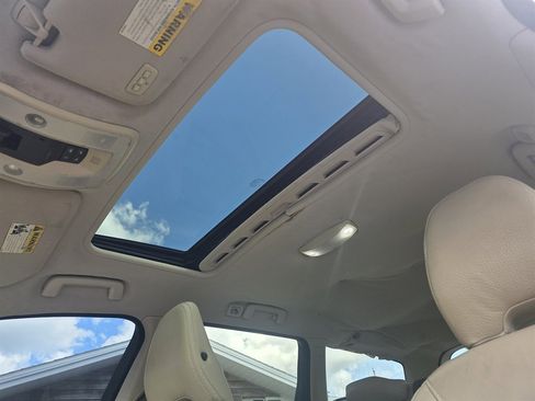 Used 2012 Volvo XC70 3.2 FWD image 14