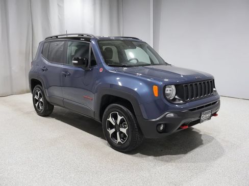 Used 2022 Jeep Renegade Trailhawk AWD/4WD image 1