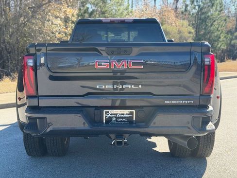 New 2026 GMC Sierra 3500 Denali w/ Denali Reserve Package image 6