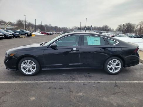 New 2026 Honda Accord LX image 7