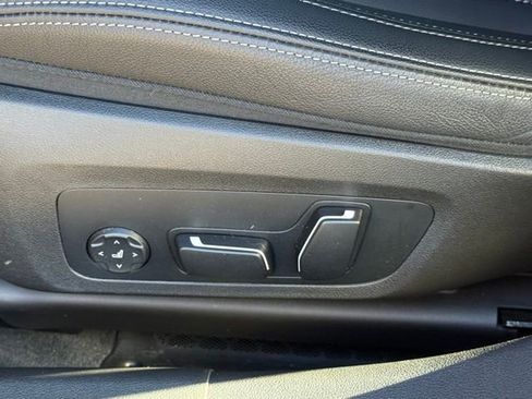 Used 2025 BMW 330i 330i w/ Convenience Package image 19