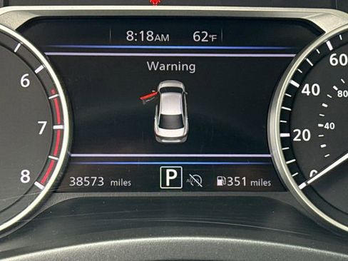 Certified 2024 Nissan Sentra SV image 11