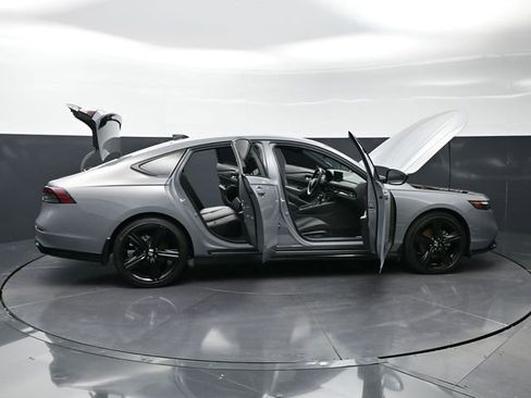 Used 2023 Honda Accord Sport image 48