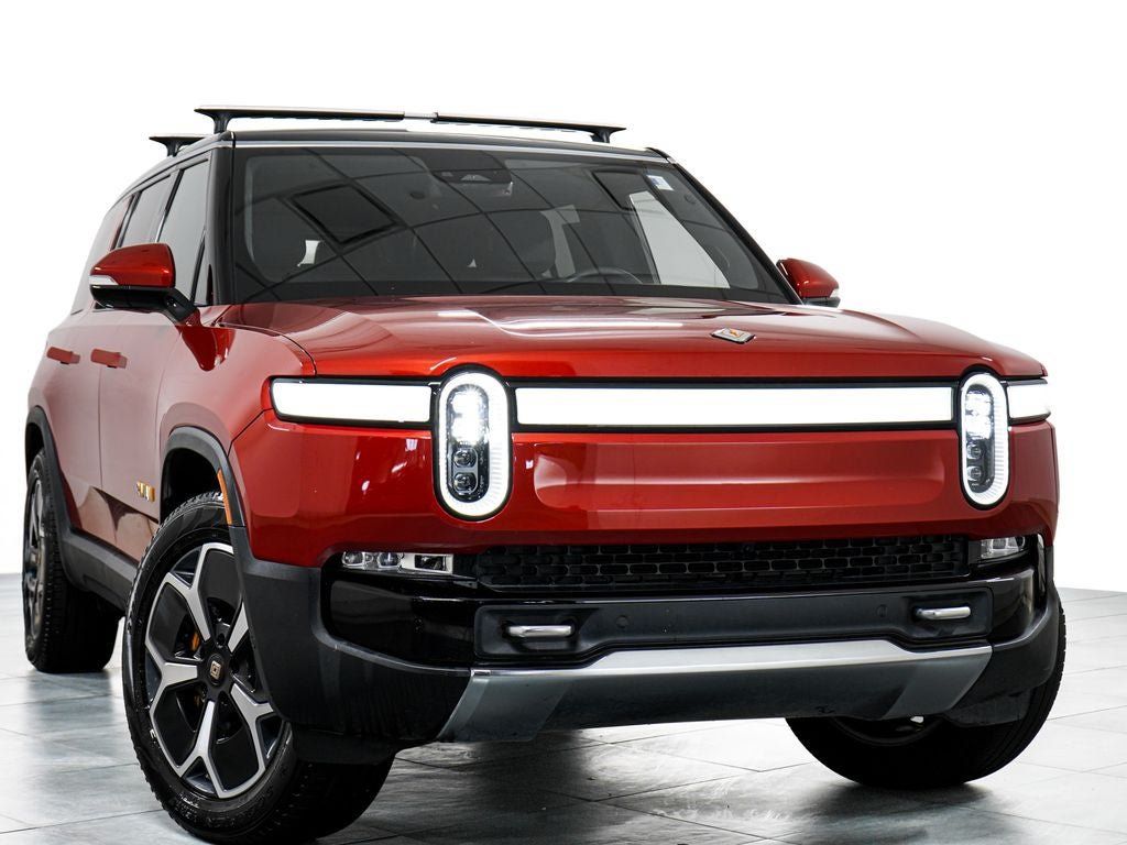 Used 2023 Rivian R1S Adventure Quad AWD/4WD image 3