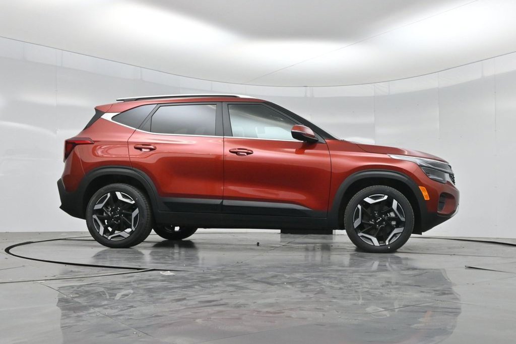 New 2026 Kia Seltos SX w/ SX Sunroof Package AWD/4WD image 19