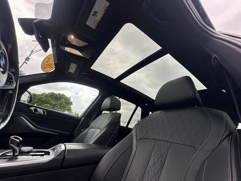 Used 2022 BMW X5 M50i w/ Premium Package AWD/4WD image 29