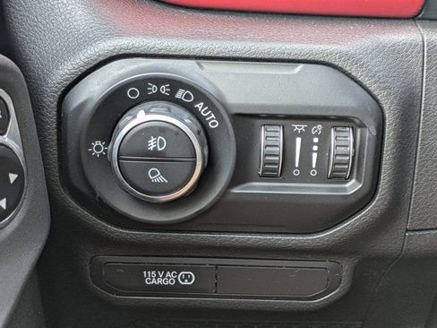 Used 2020 Jeep Gladiator Rubicon w/ Dual Top Group AWD/4WD image 19
