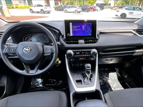 Used 2024 Toyota RAV4 LE image 15