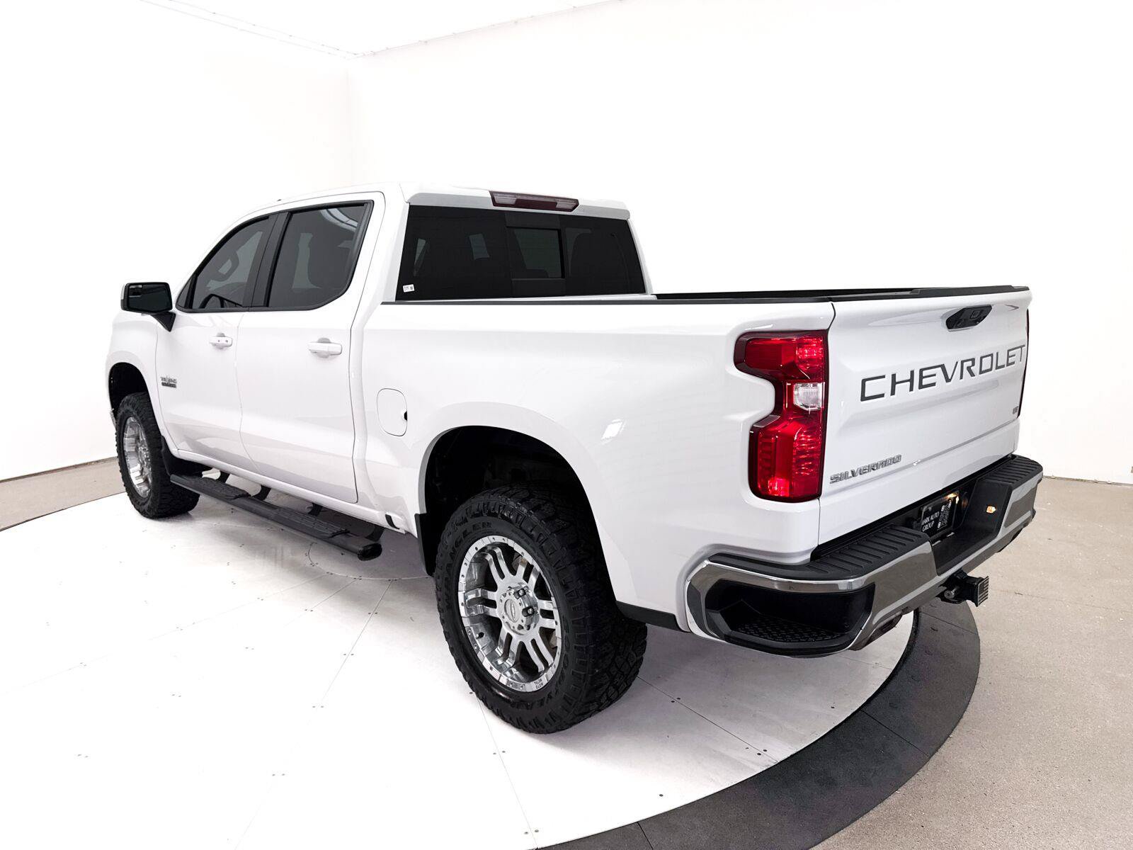 Used 2023 Chevrolet Silverado 1500 LT w/ Texas Edition Plus AWD/4WD image 14